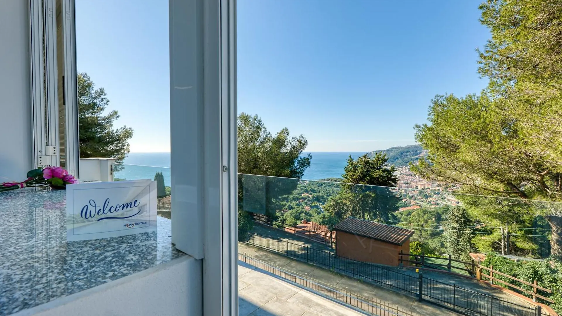 Miramare Lux Sea View Apartments Marina dʼMarina dʼAndora